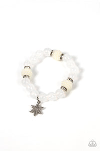 1 Pack of 5 Winter Themed Bracelets