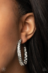 GLITZY By Association - White